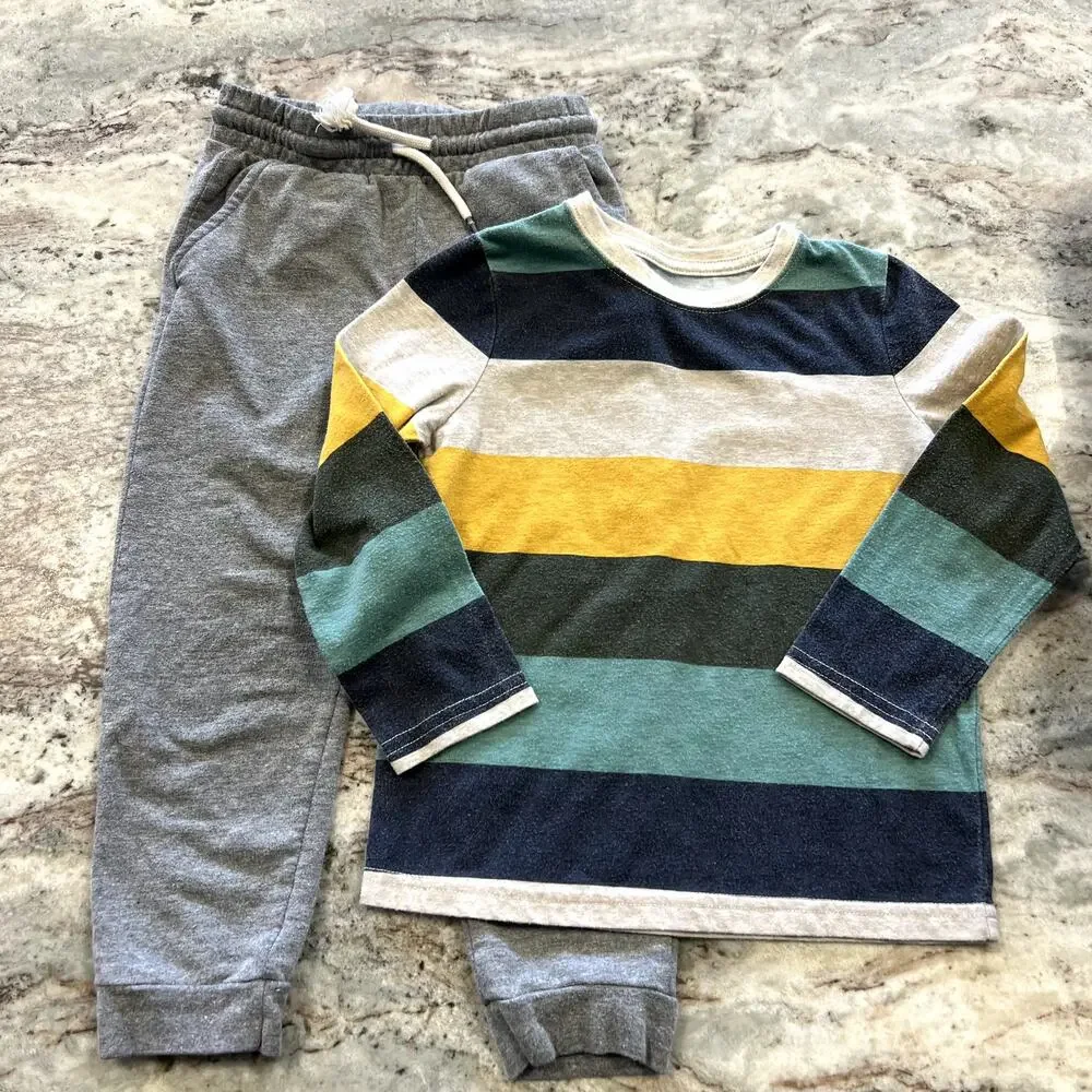 Okie Dokie Striped Sweat Set Size 4T